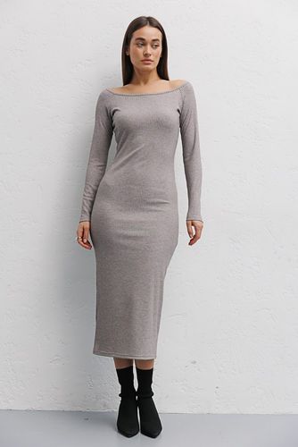Сукня-футляр міді з довгими рукавами-реглан, Бежевий, S