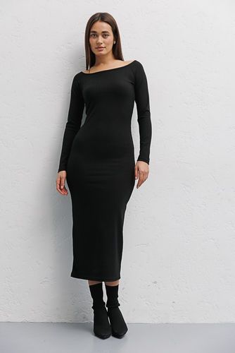 Сукня-футляр міді з довгими рукавами-реглан, Чорний, S