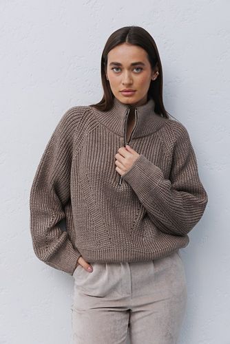 Модний светр із великої машинної в'язки в рубчик, Бежевий, One Size