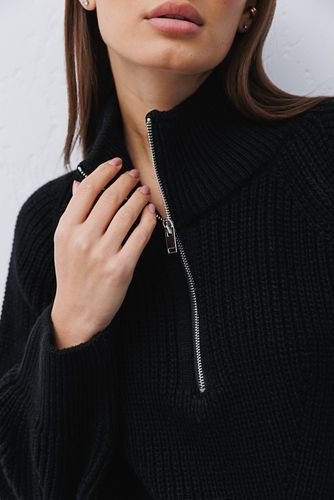 Модний светр із великої машинної в'язки в рубчик, Чорний, One Size