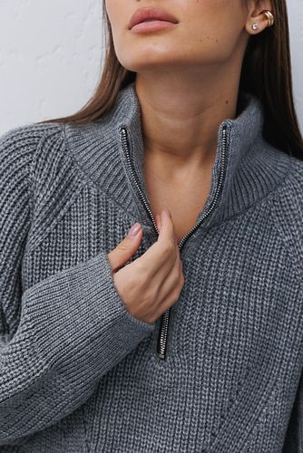 Модний светр із великої машинної в'язки в рубчик, Сірий, One Size