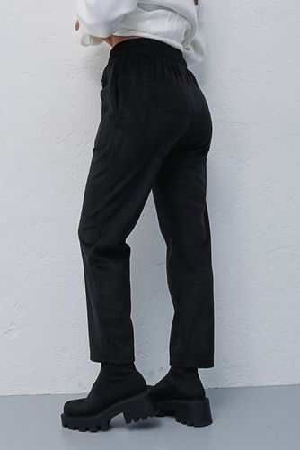 Велюрові штани з текстурою у вертикальний рубчик, Чорний, S