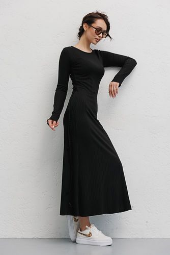 Довге плаття з трикотажу в широкий рубчик, Чорний, S