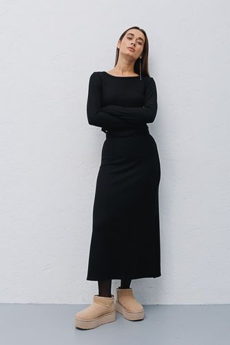 Елегантний костюм з укороченою кофтою та довгою спідницею, Чорний, L